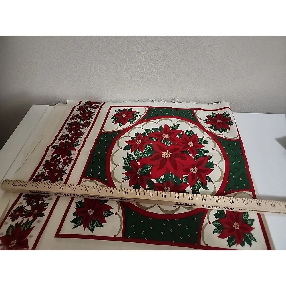 4 Weilwood Christmas Fabric Panel Poinsettias‎ Houses Village Lot Vtg Pillow